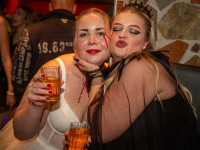 Große Halloween Partynacht