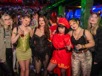 Große Halloween Partynacht