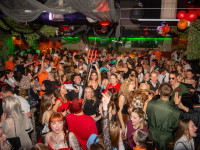 Große Halloween Partynacht