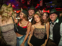 Große Halloween Partynacht