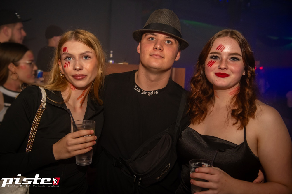 Houserasten meets Kxxma