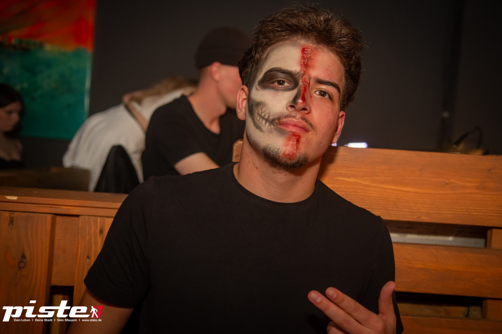 Houserasten meets Kxxma