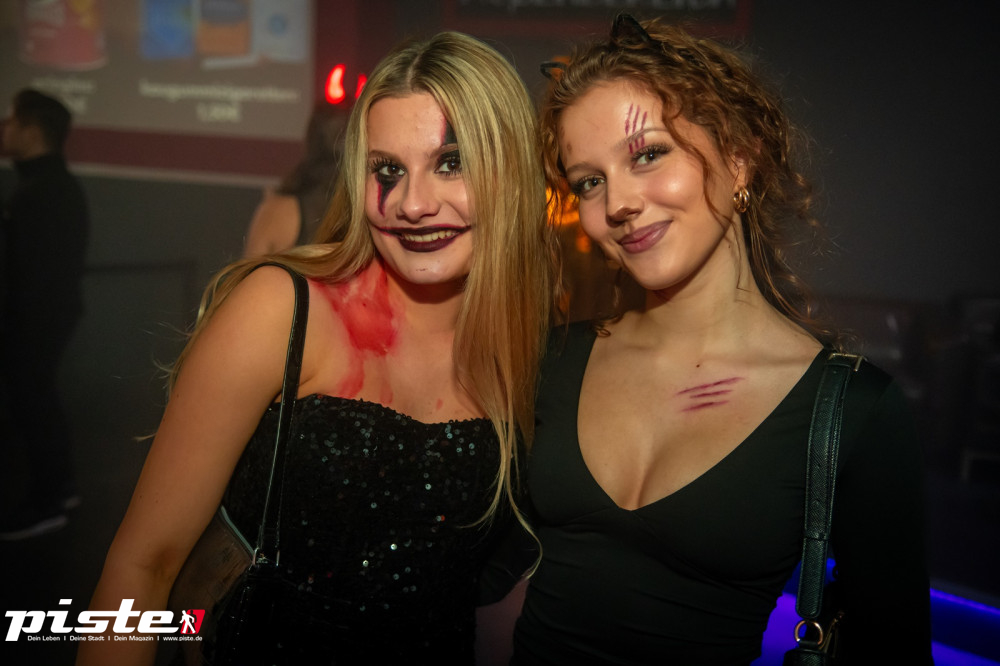 Houserasten meets Kxxma