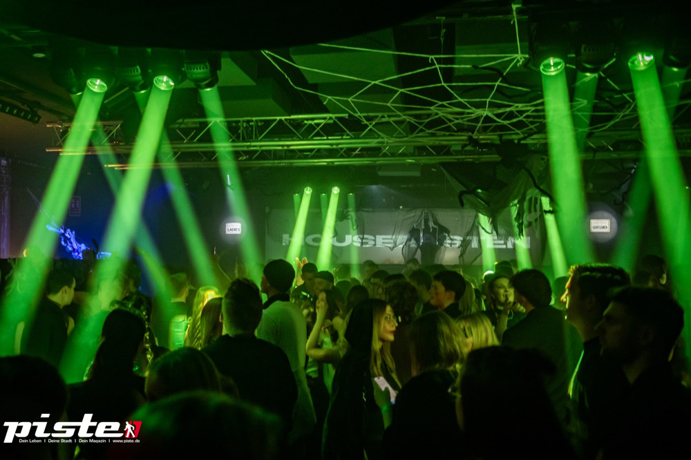 Houserasten meets Kxxma