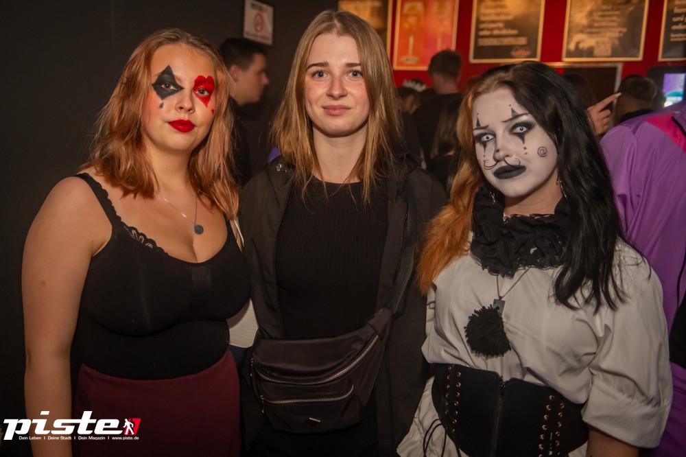 Houserasten meets Kxxma