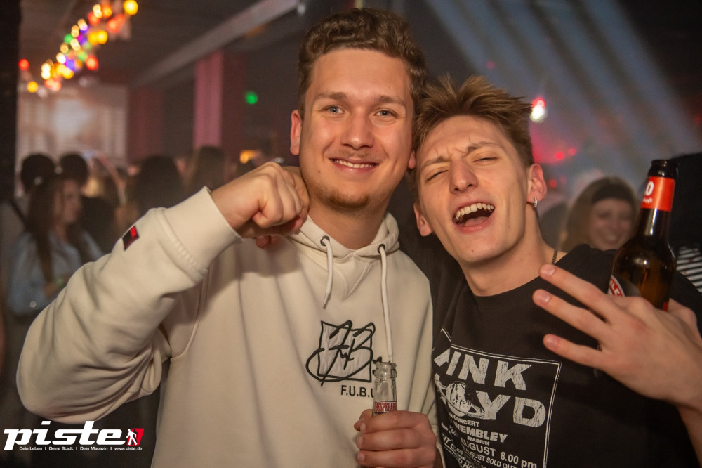 Houserasten meets Kxxma