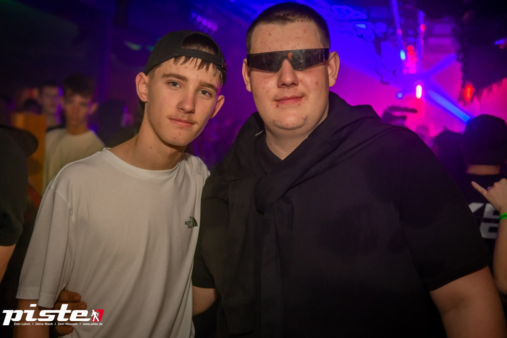 Houserasten meets Kxxma