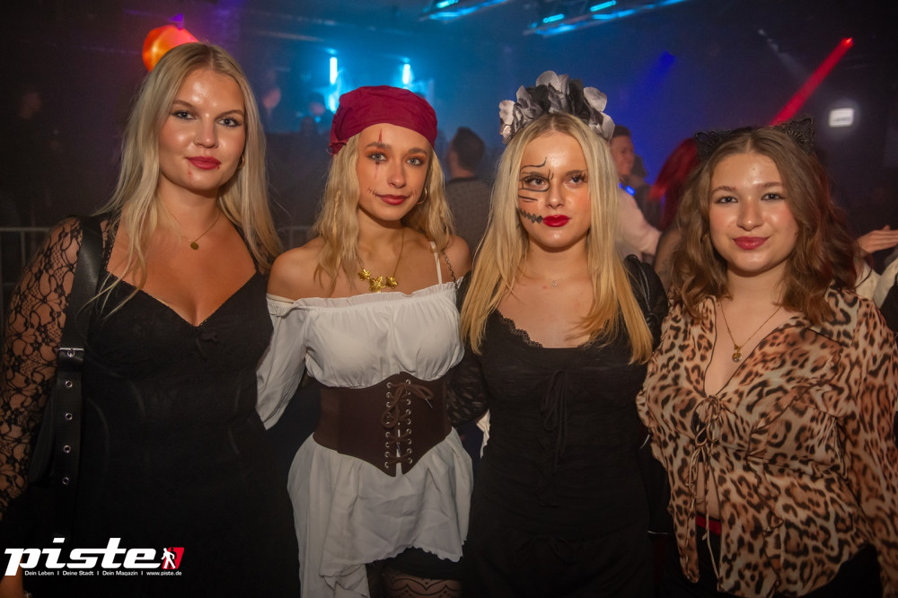 Houserasten meets Kxxma