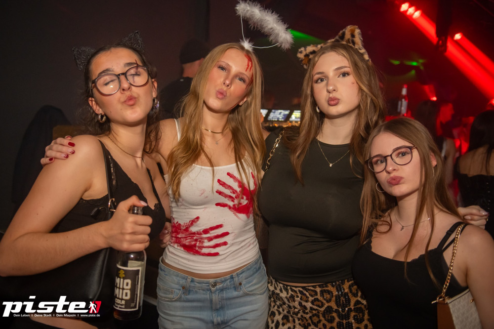 Houserasten meets Kxxma