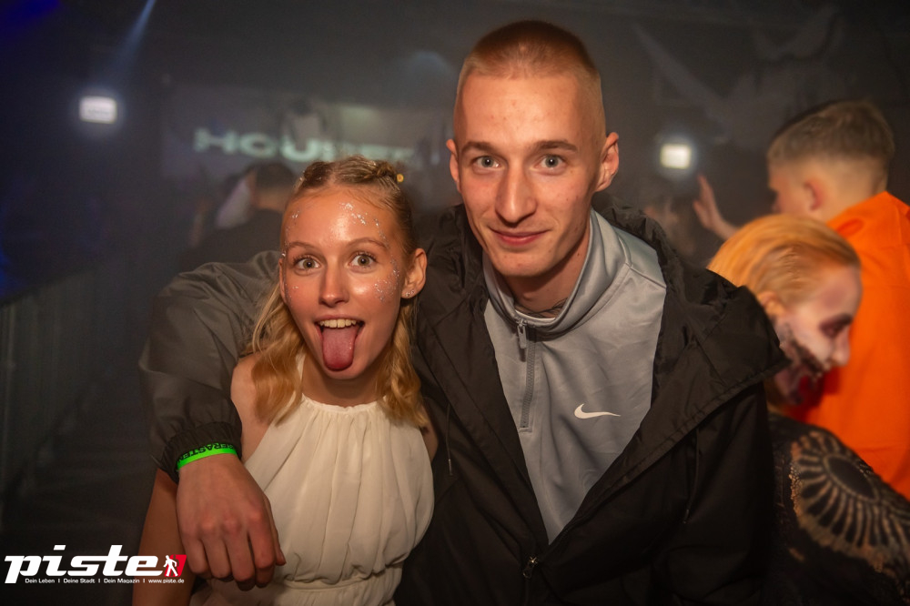 Houserasten meets Kxxma