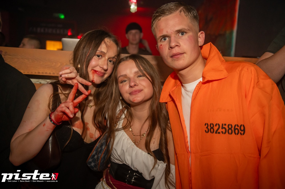 Houserasten meets Kxxma