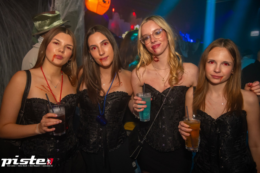 Houserasten meets Kxxma