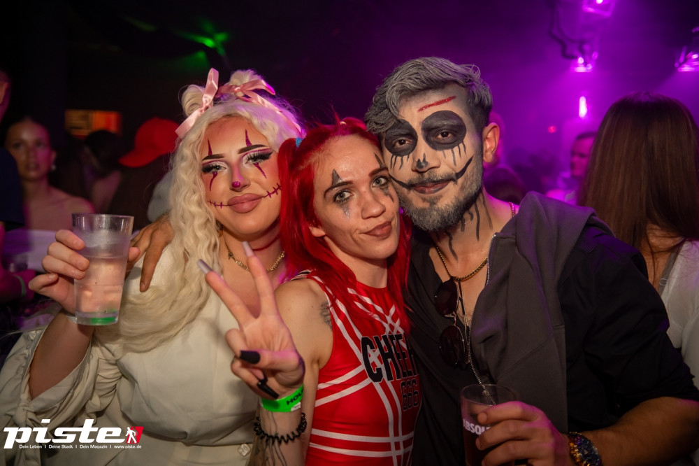 Houserasten meets Kxxma