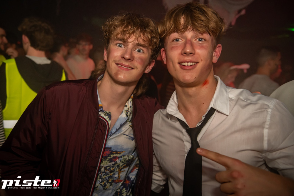 Houserasten meets Kxxma