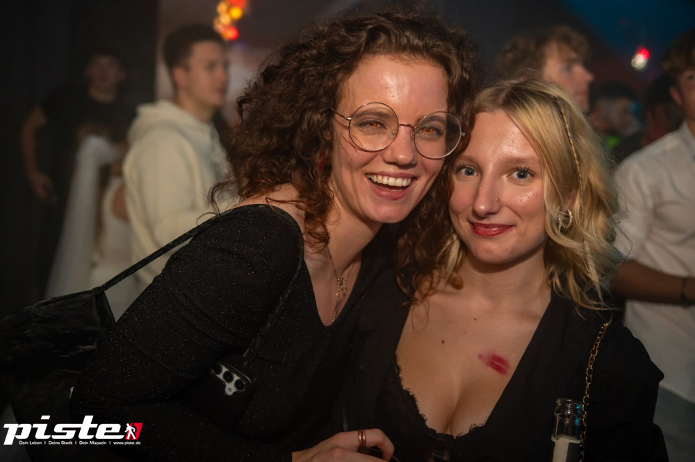 Houserasten meets Kxxma