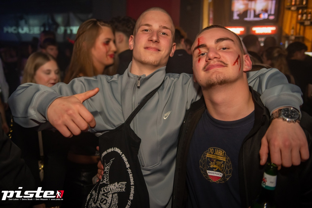 Houserasten meets Kxxma