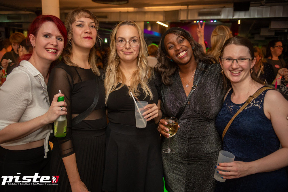 Mama geht tanzen in Greifswald