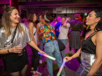 Mama geht tanzen in Greifswald