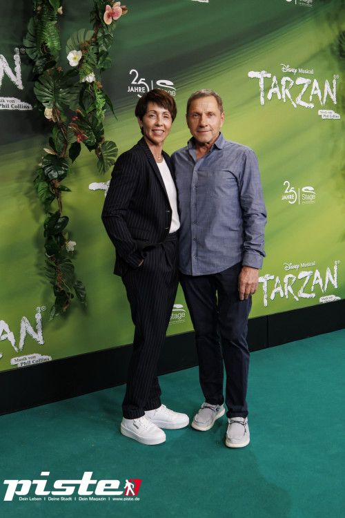 Premiere: Disneys Musical TARZAN