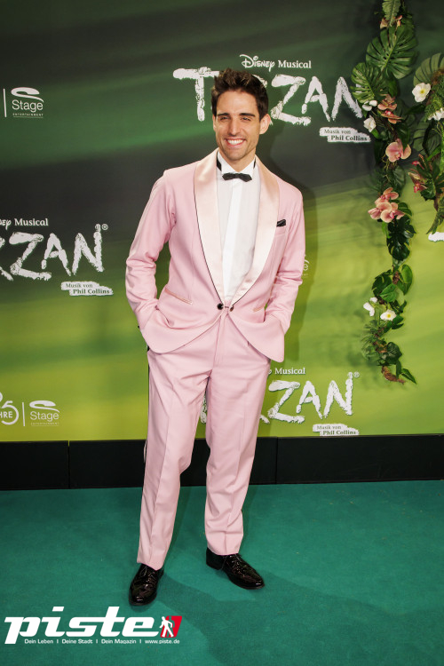 Premiere: Disneys Musical TARZAN