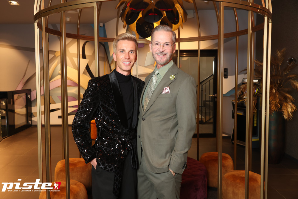 Secret & Surprise Santa Night