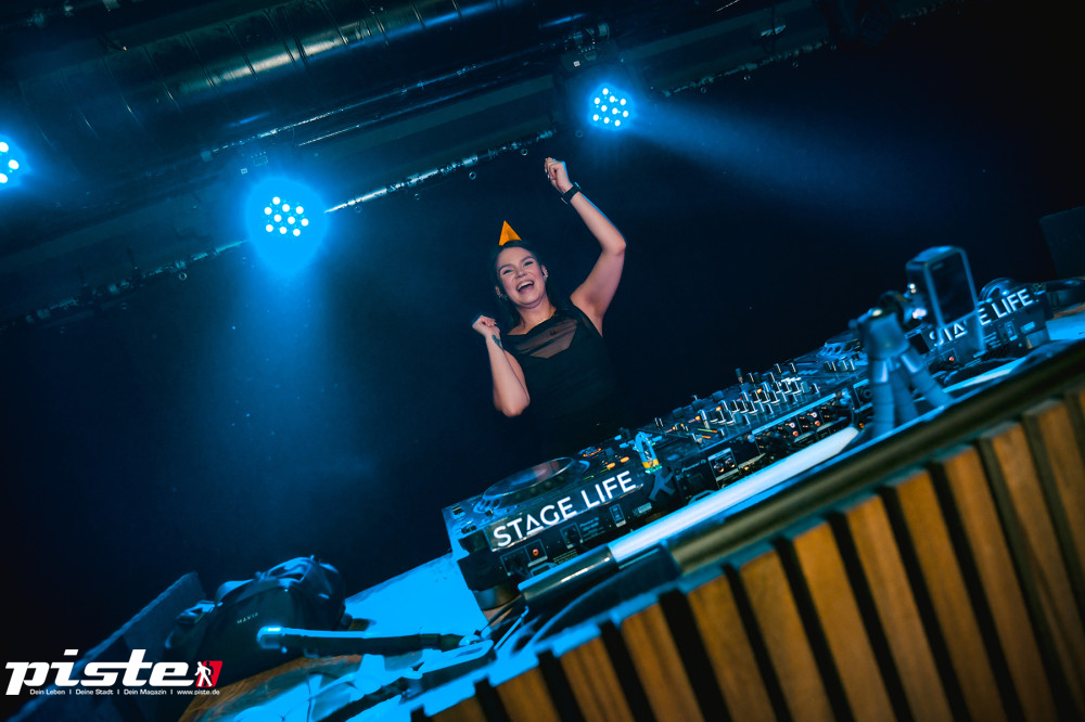 Nachtschicht Friendship & Trust