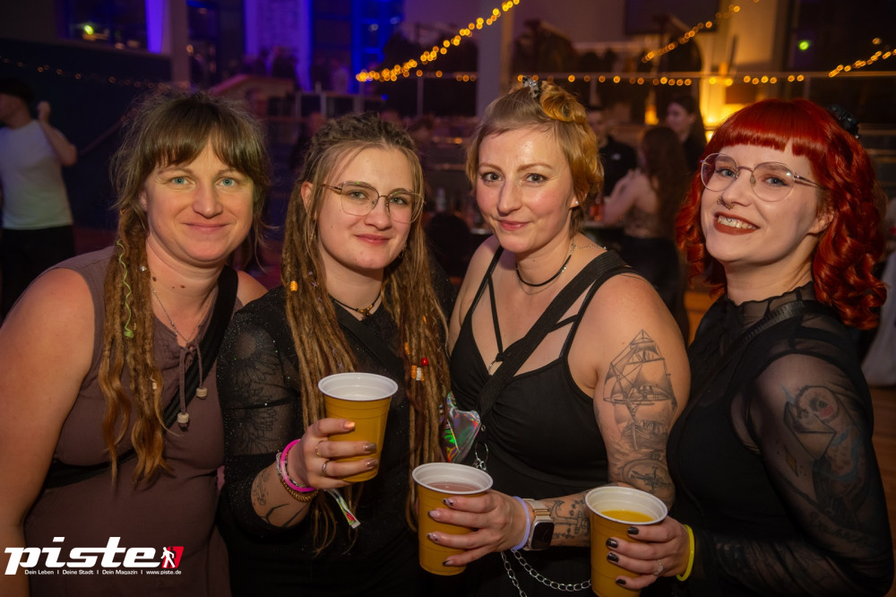 Sharks Neujahrsparty