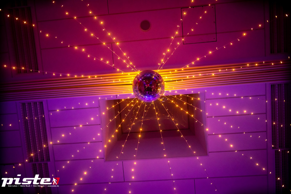 Sharks Neujahrsparty