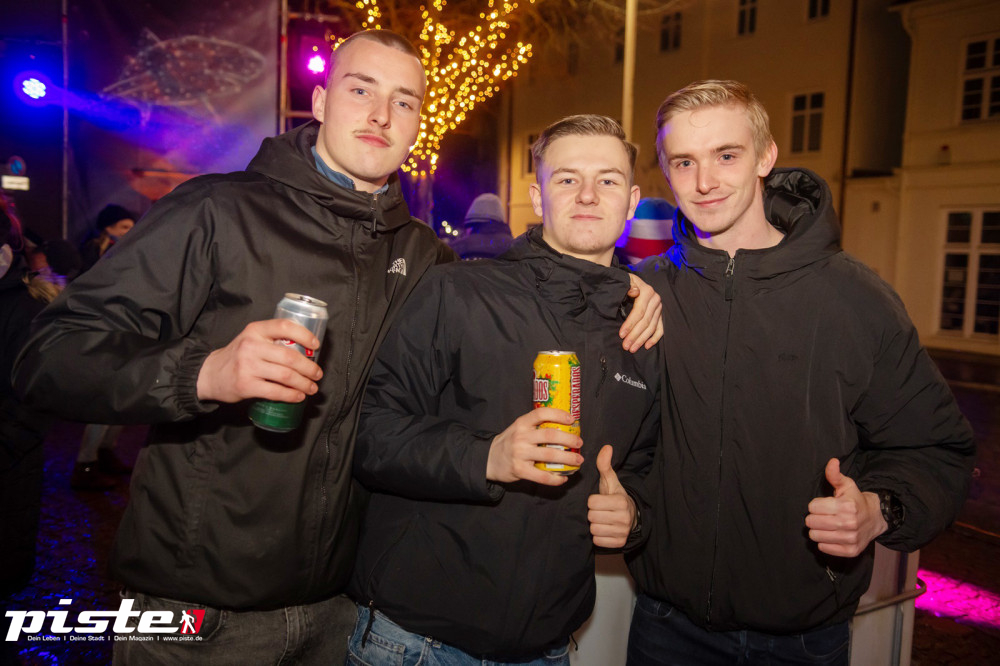 Sharks Winter Open Air