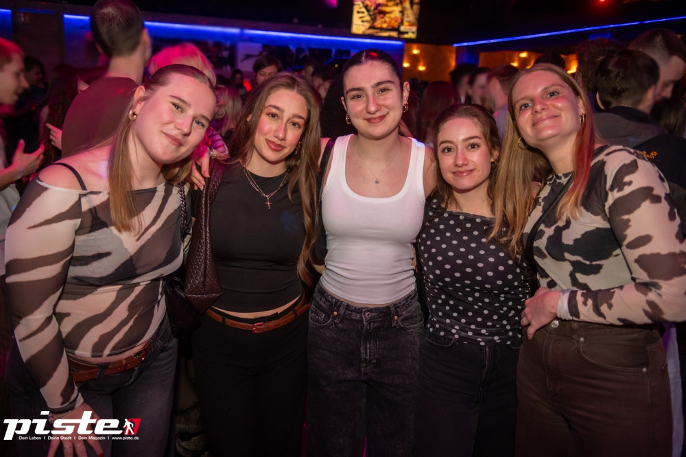 Party in den Frauentag