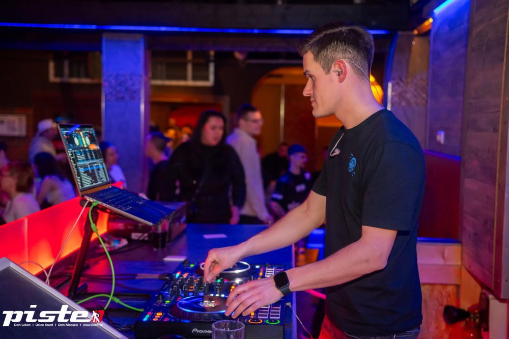 Party in den Frauentag