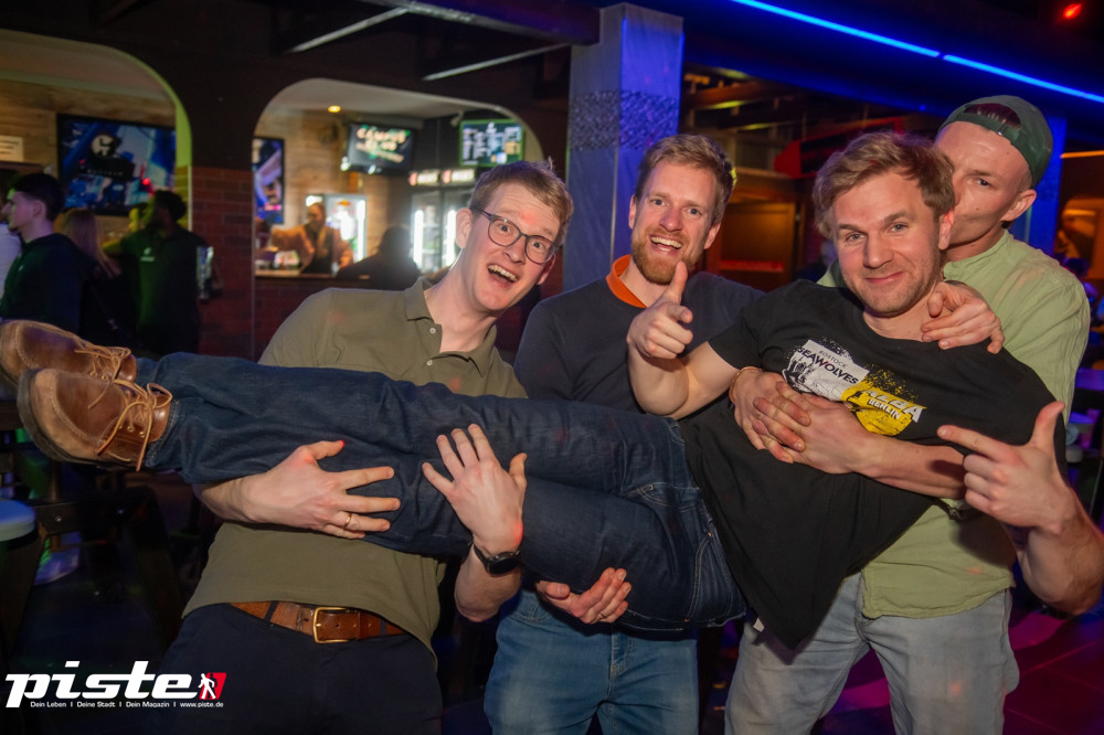 Party in den Frauentag