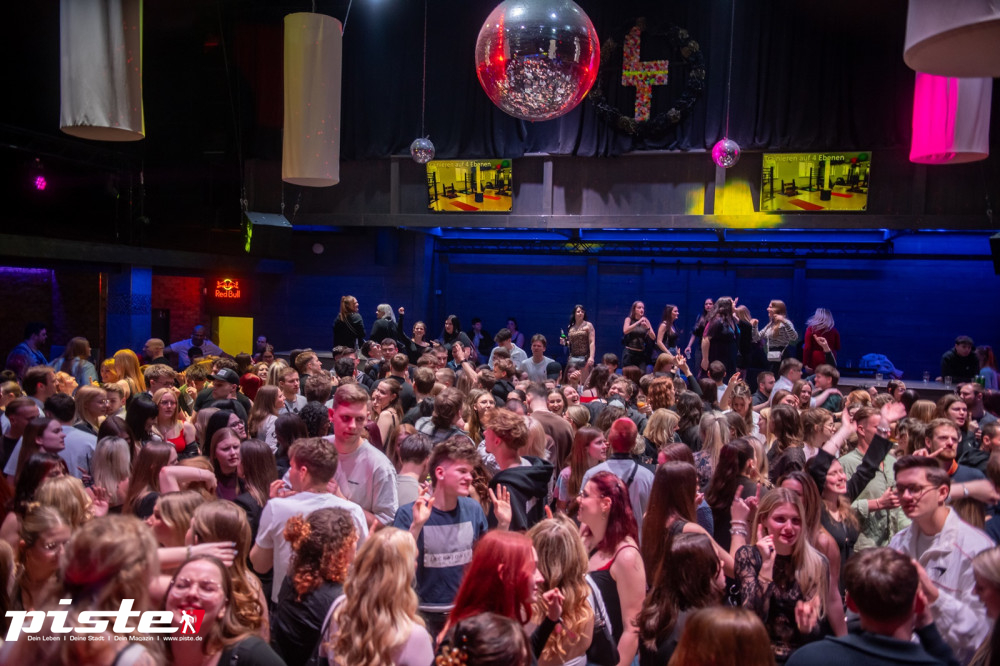 Party in den Frauentag