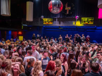 Party in den Frauentag