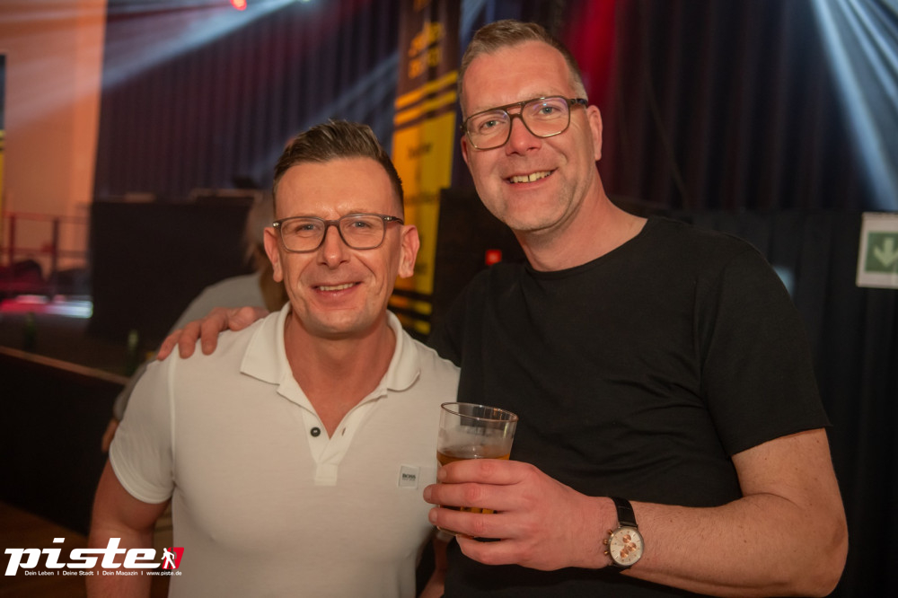 Goliaths UE30 Party Teil 1