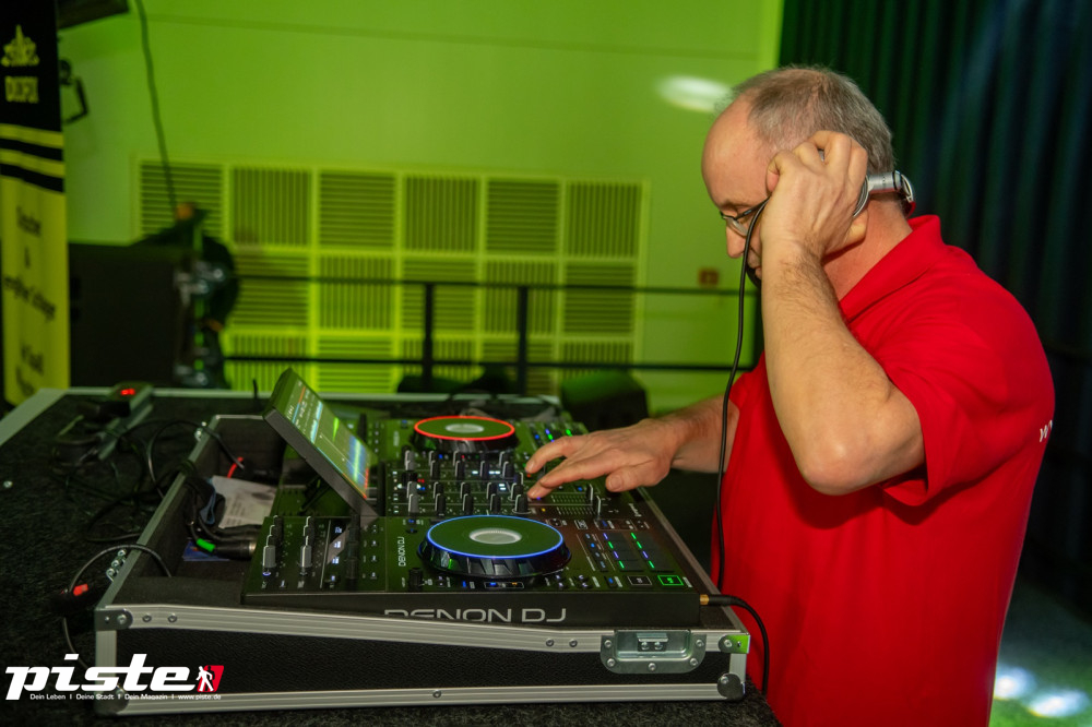 Goliaths UE30 Party Teil 1