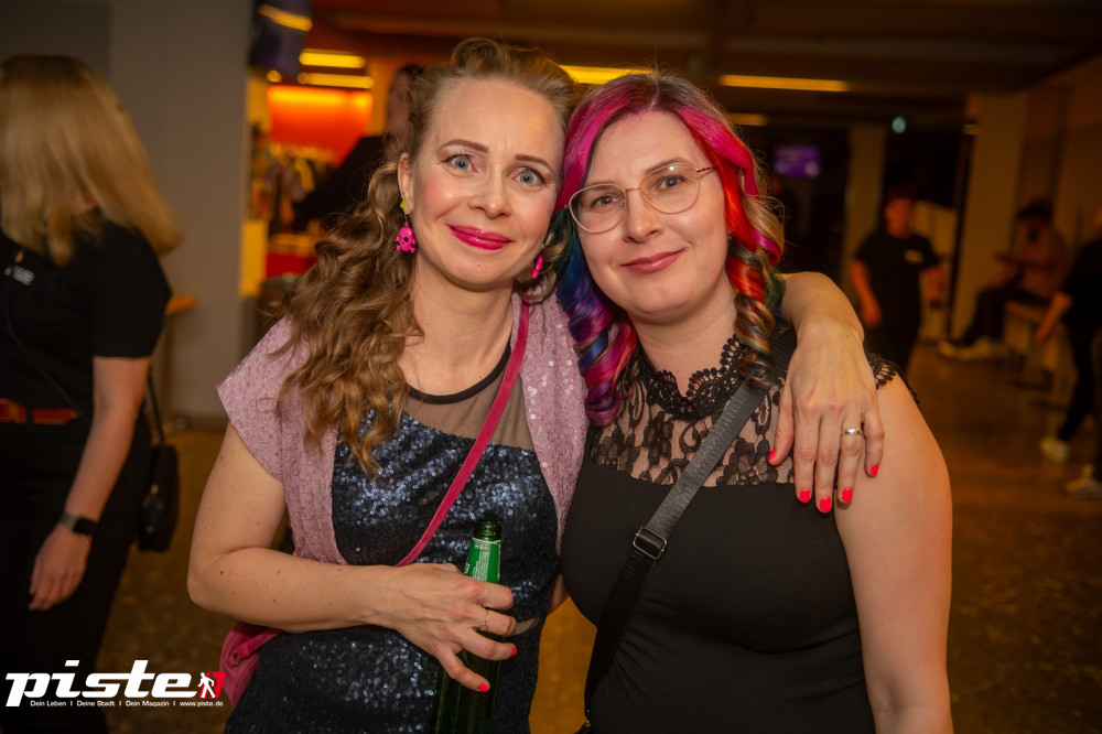 Goliaths UE30 Party Teil 1