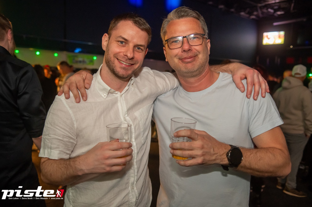 Goliaths UE30 Party Teil 1