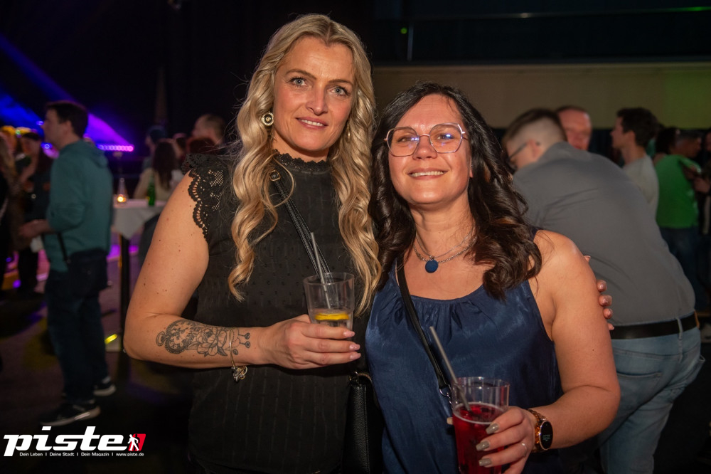 Goliaths UE30 Party Teil 1