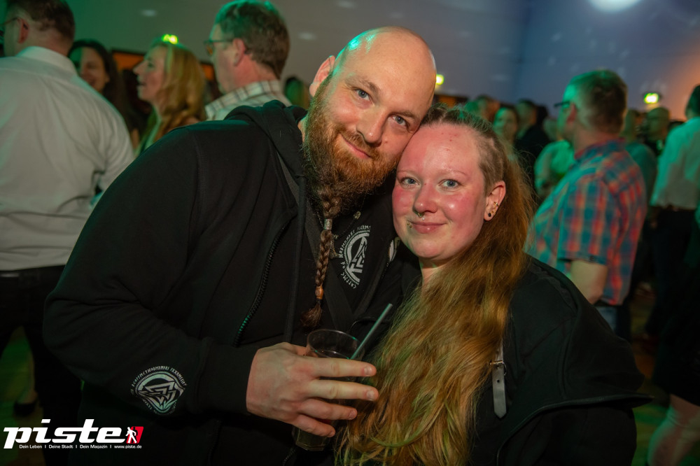 Goliaths UE30 Party Teil 1