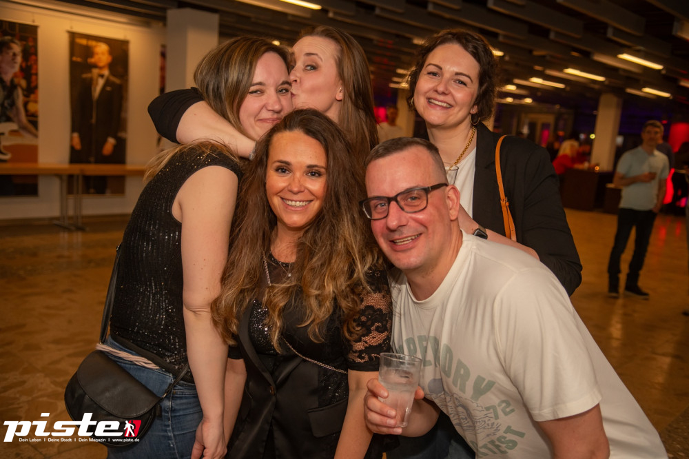 Goliaths UE30 Party Teil 1