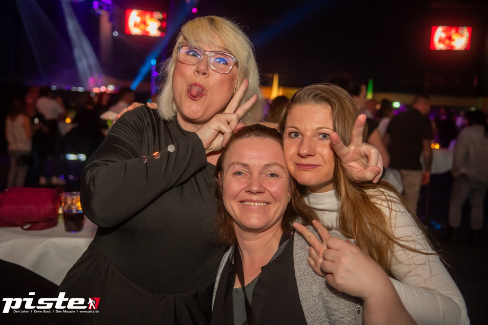 Goliaths UE30 Party Teil 1