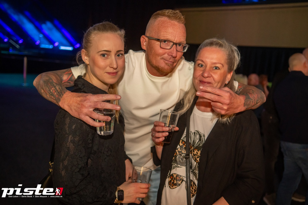 Goliaths UE30 Party Teil 1