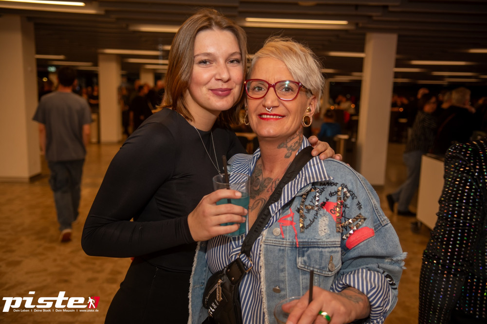 Goliaths UE30 Party Teil 1