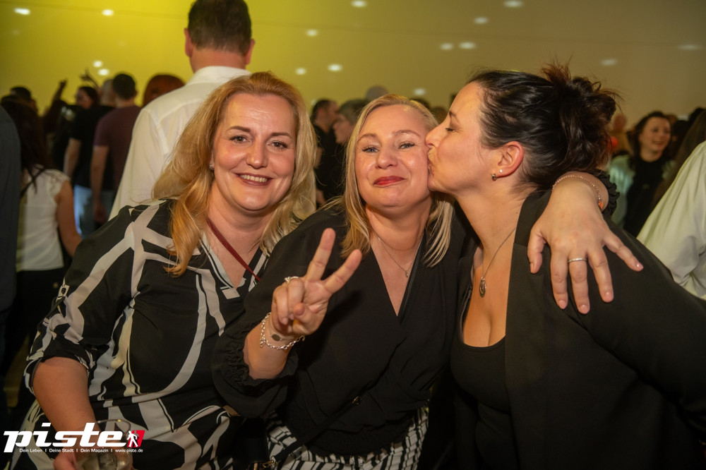 Goliaths UE30 Party Teil 1