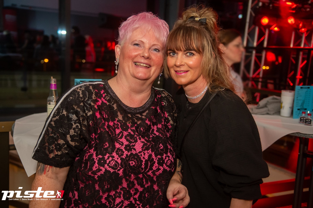 Goliaths UE30 Party Teil 1