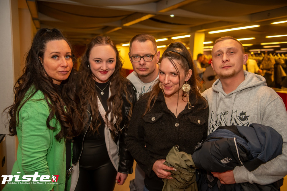 Goliaths UE30 Party Teil 1