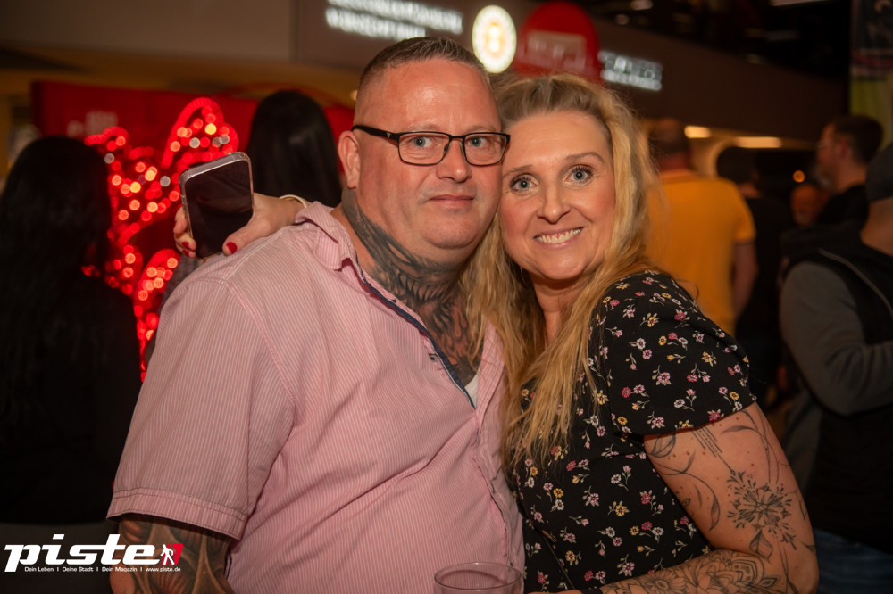 Goliaths UE30 Party Teil 1