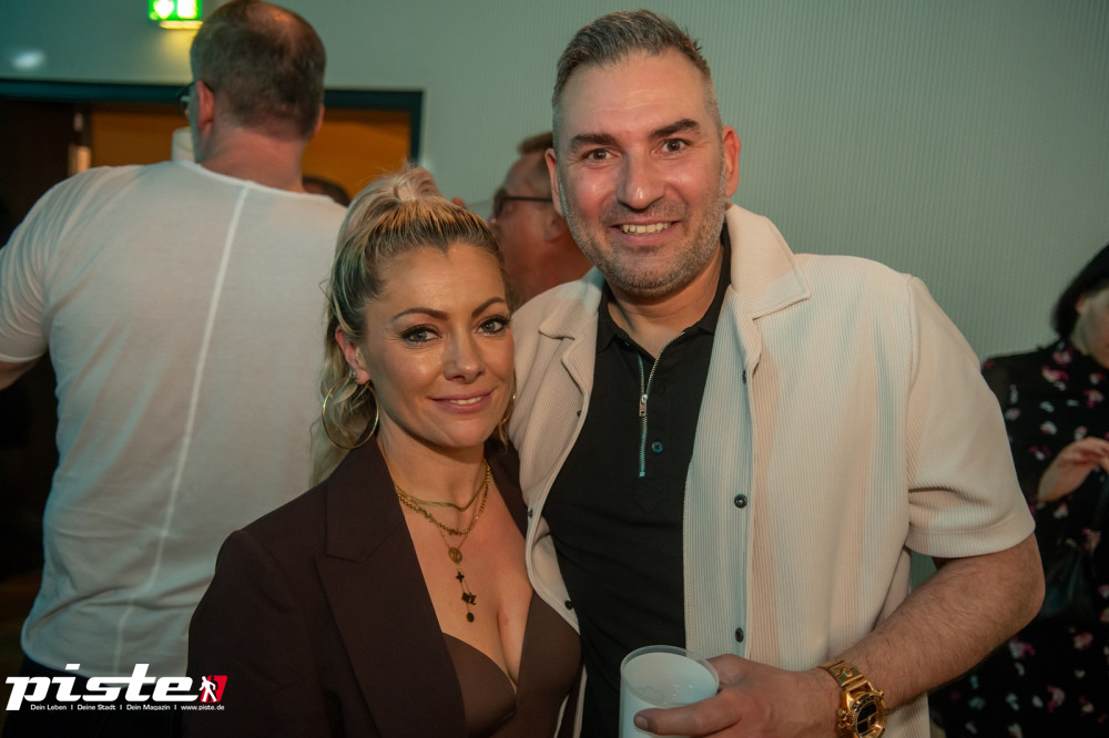 Goliaths UE30 Party Teil 1