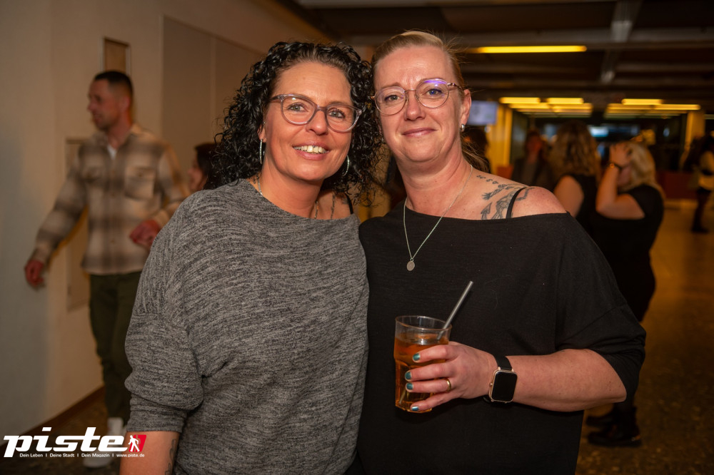 Goliaths UE30 Party Teil 1